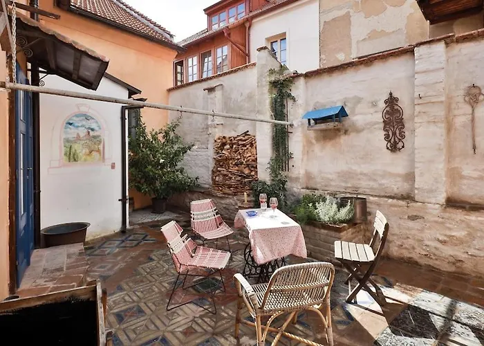 Apartmany Za Branou